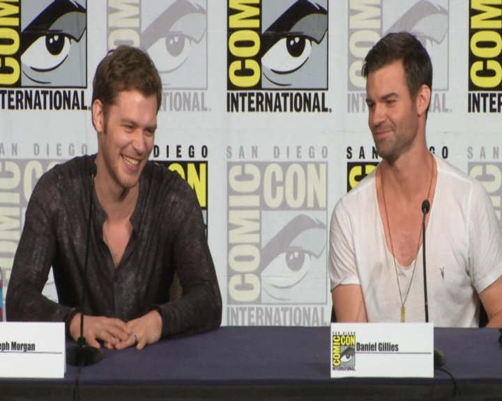 vampirediariesworld-dot-nl_TheOriginals-2017Comic-ConPanel00424.jpg