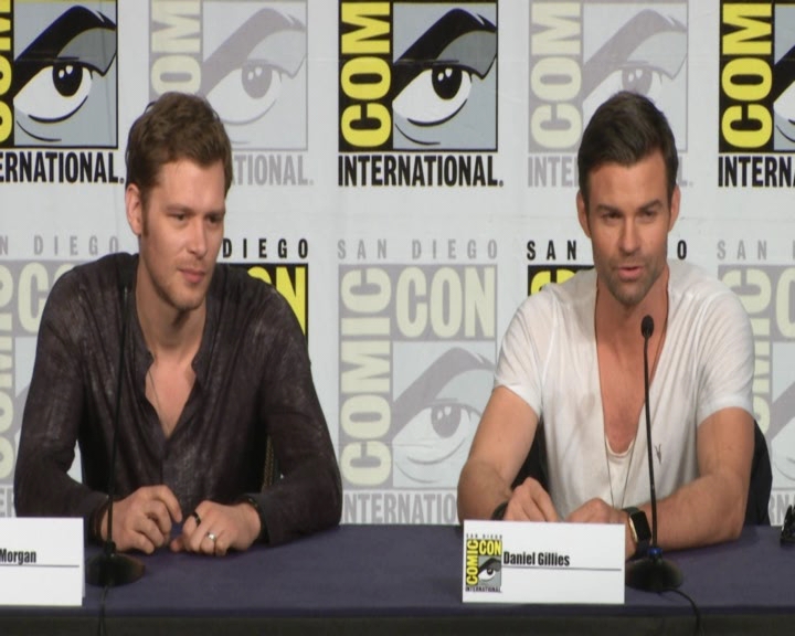 vampirediariesworld-dot-nl_TheOriginals-2017Comic-ConPanel00801.jpg vampirediariesworld-dot-nl_TheOriginals-2017Comic-ConPanel00801.jpg
