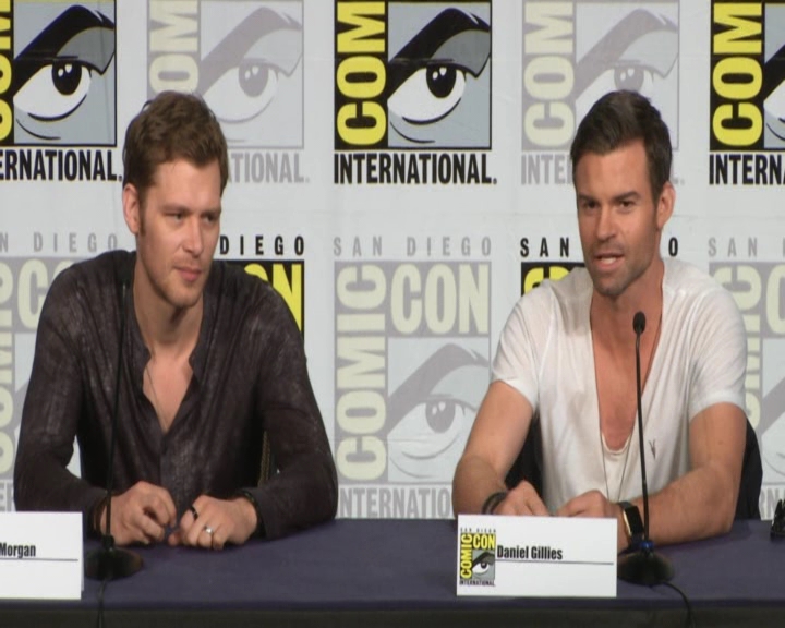 vampirediariesworld-dot-nl_TheOriginals-2017Comic-ConPanel00804.jpg vampirediariesworld-dot-nl_TheOriginals-2017Comic-ConPanel00804.jpg