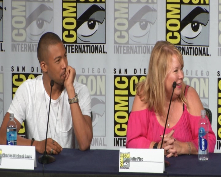 vampirediariesworld-dot-nl_TheOriginals-2017Comic-ConPanel00876.jpg