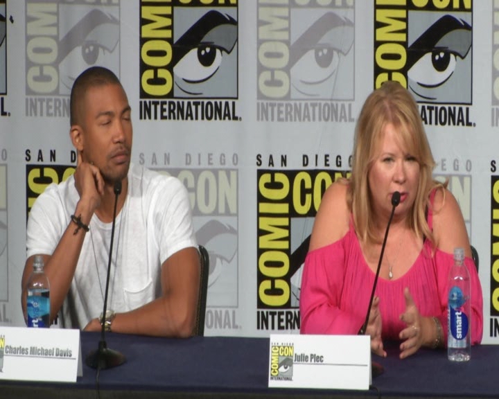 vampirediariesworld-dot-nl_TheOriginals-2017Comic-ConPanel01115.jpg