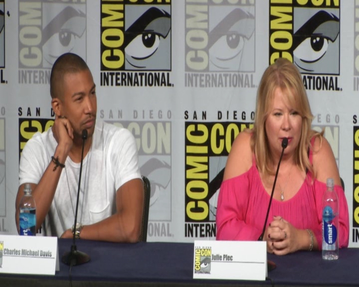 vampirediariesworld-dot-nl_TheOriginals-2017Comic-ConPanel01117.jpg