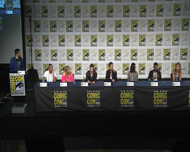 vampirediariesworld-dot-nl_TheOriginals-2017Comic-ConPanel01290.jpg