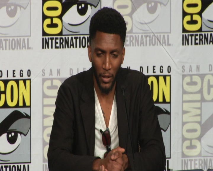 vampirediariesworld-dot-nl_TheOriginals-2017Comic-ConPanel01380.jpg