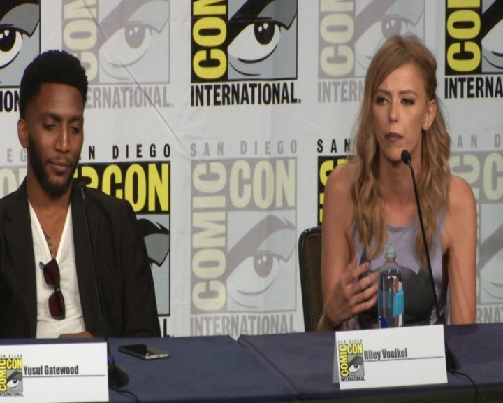 vampirediariesworld-dot-nl_TheOriginals-2017Comic-ConPanel01392.jpg