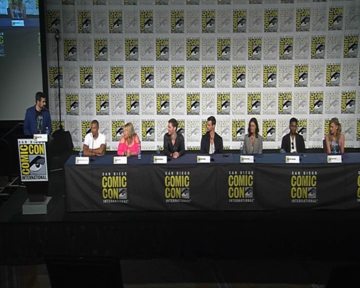 vampirediariesworld-dot-nl_TheOriginals-2017Comic-ConPanel01412.jpg