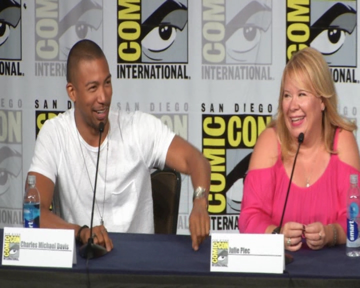 vampirediariesworld-dot-nl_TheOriginals-2017Comic-ConPanel01451.jpg