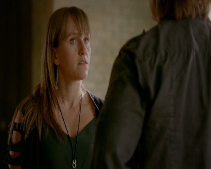vampirediariesworld-dot-nl_TheOriginalsS5ComeVisitGeorgia00016.jpg