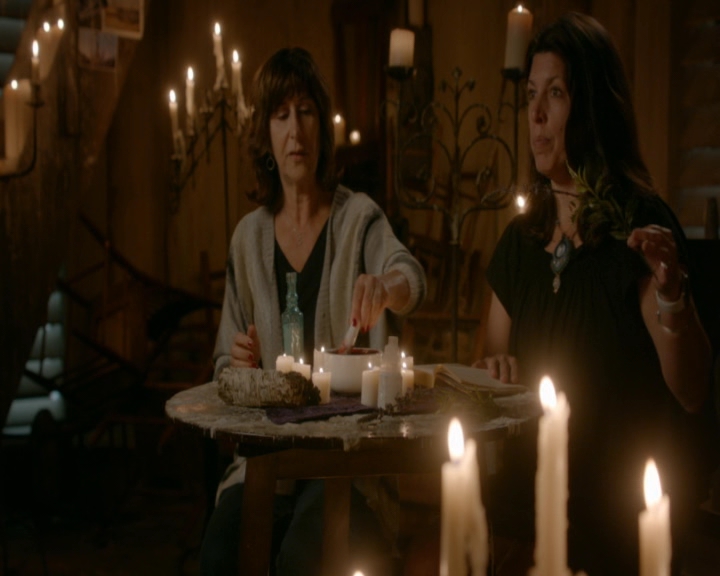 vampirediariesworld-dot-nl_TheOriginalsS5ComeVisitGeorgia00137.jpg