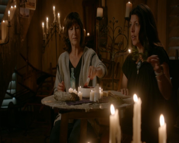 vampirediariesworld-dot-nl_TheOriginalsS5ComeVisitGeorgia00138.jpg