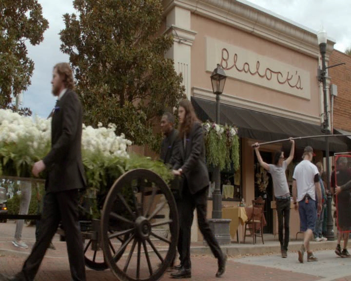 vampirediariesworld-dot-nl_TheOriginalsS5ComeVisitGeorgia00236.jpg