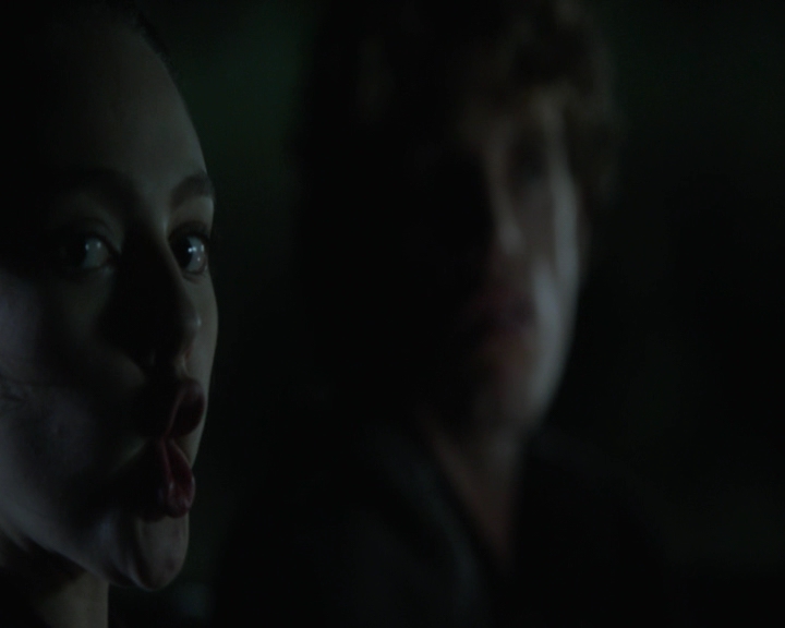 vampirediariesworld-dot-nl_TheOriginalsS5Bloopers00051.jpg