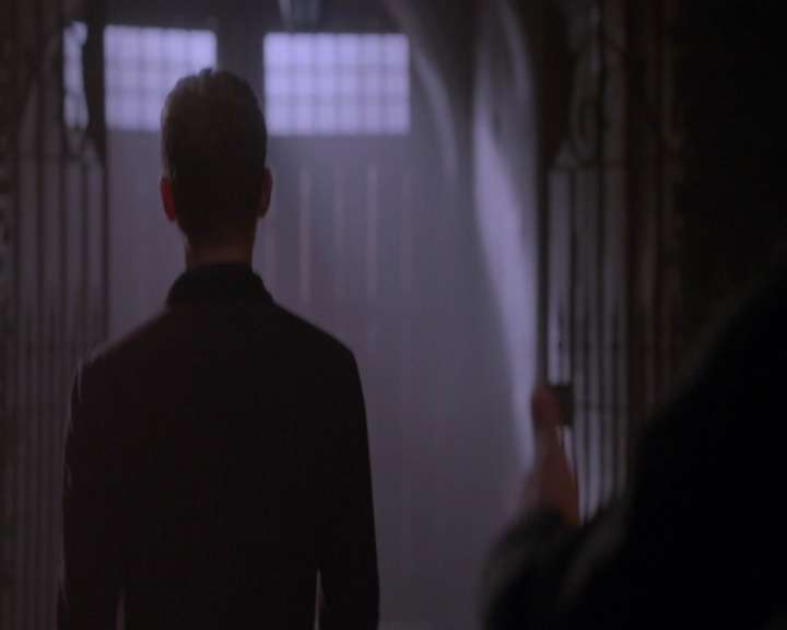 vampirediariesworld-dot-nl_TheOriginalsS5Bloopers00099.jpg