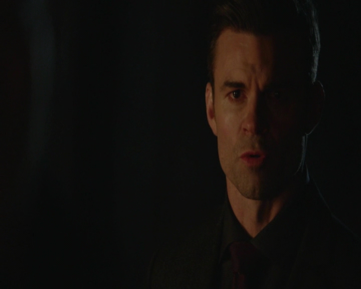 vampirediariesworld-dot-nl_TheOriginalsS5Bloopers00252.jpg