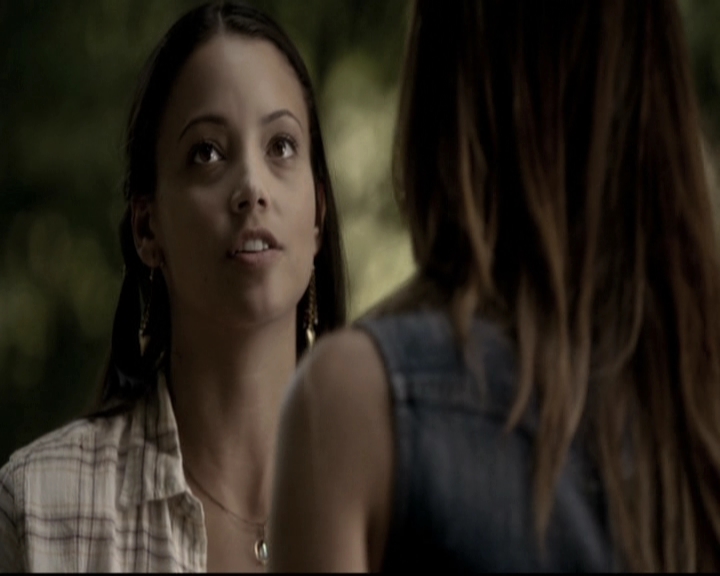 VampireDiariesWorld-dot-nl_6x01IllRemember1164.jpg