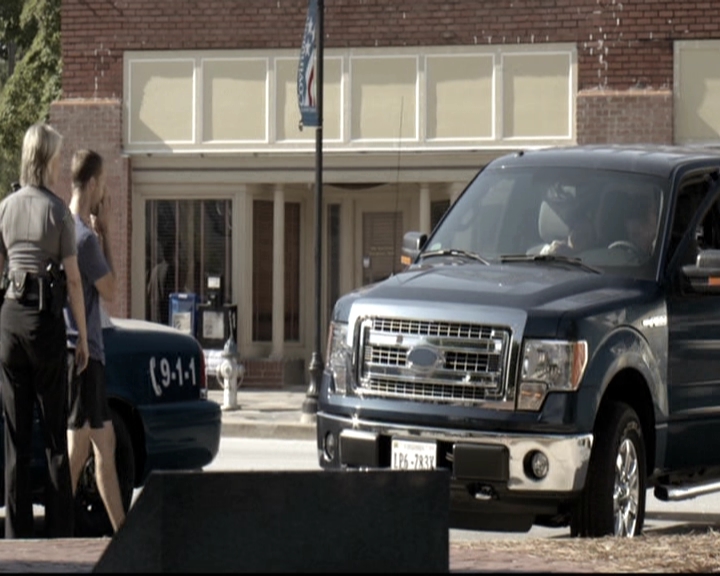VampireDiariesWorld-dot-nl_6x01IllRemember1381.jpg