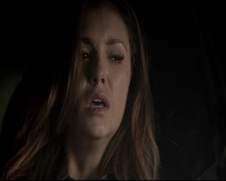 VampireDiariesWorld-dot-nl_6x01IllRemember1512.jpg