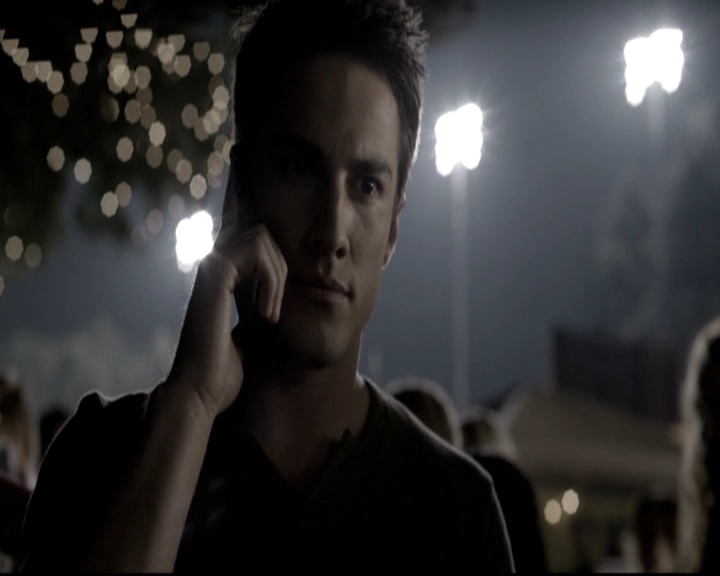 VampireDiariesWorld-dot-nl_6x01IllRemember1537.jpg