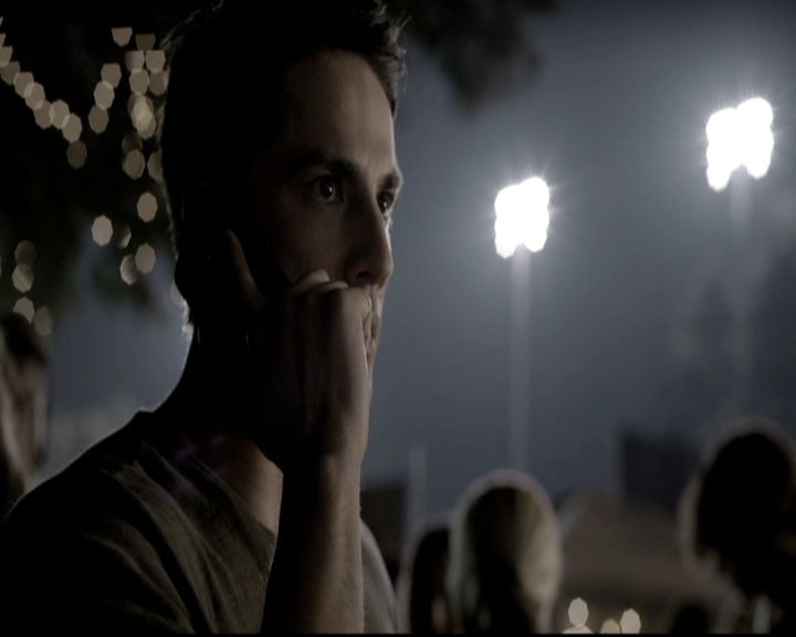VampireDiariesWorld-dot-nl_6x01IllRemember1550.jpg