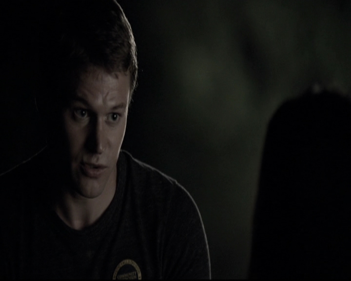 VampireDiariesWorld-dot-nl_6x01IllRemember1573.jpg