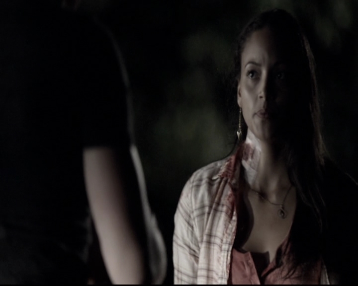 VampireDiariesWorld-dot-nl_6x01IllRemember1575.jpg