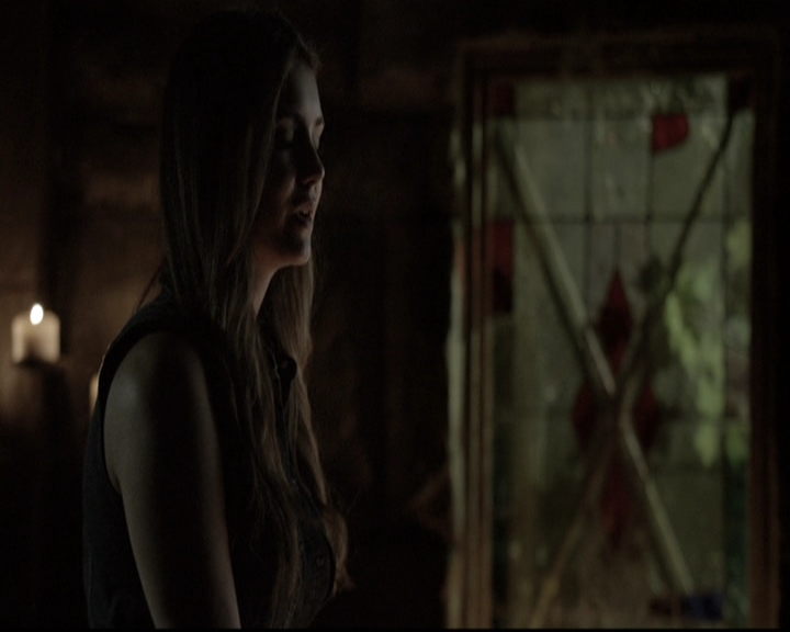 VampireDiariesWorld-dot-nl_6x01IllRemember1693.jpg