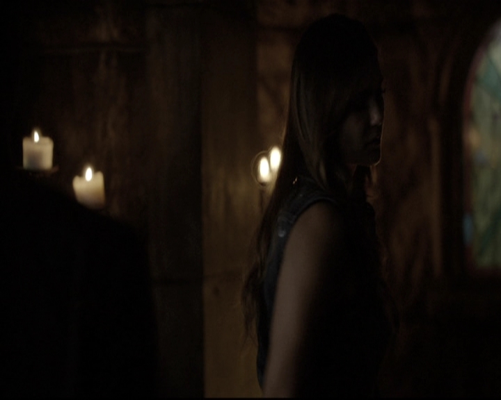 VampireDiariesWorld-dot-nl_6x01IllRemember1707.jpg