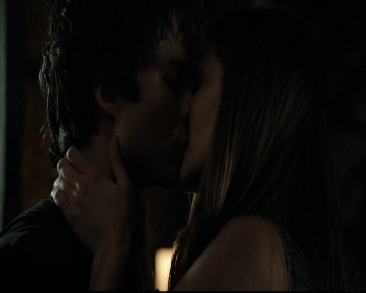 VampireDiariesWorld-dot-nl_6x01IllRemember1771.jpg