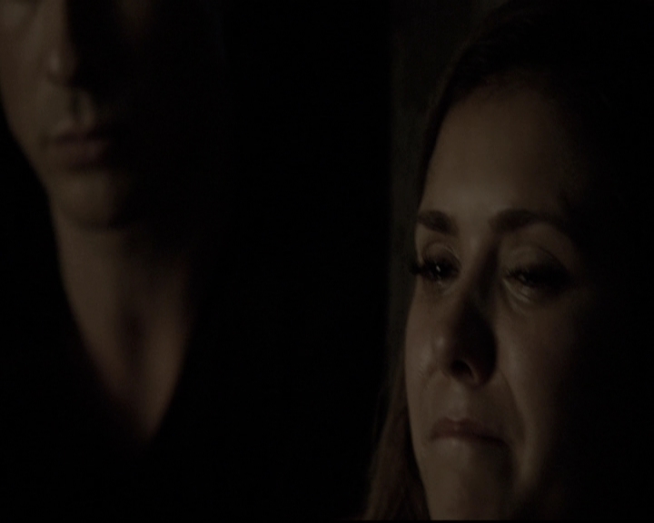VampireDiariesWorld-dot-nl_6x01IllRemember1851.jpg