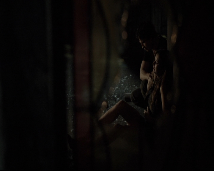 VampireDiariesWorld-dot-nl_6x01IllRemember1858.jpg