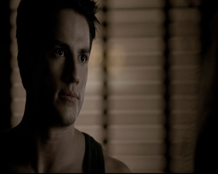 VampireDiariesWorld-dot-nl_6x01IllRemember1917.jpg