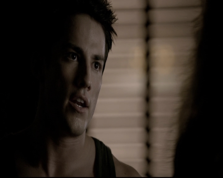 VampireDiariesWorld-dot-nl_6x01IllRemember1919.jpg