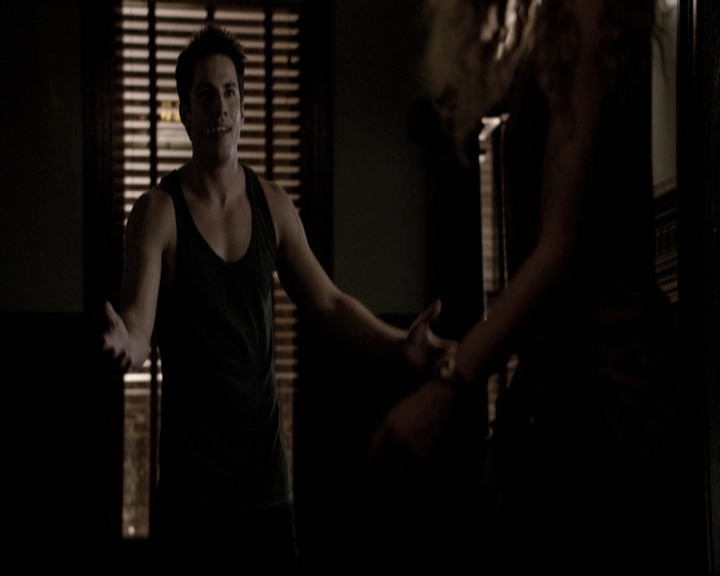 VampireDiariesWorld-dot-nl_6x01IllRemember1935.jpg