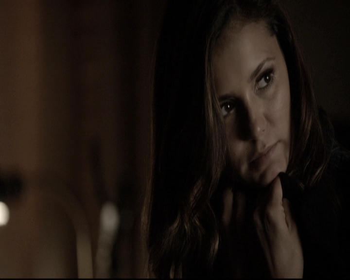 VampireDiariesWorld-dot-nl_6x01IllRemember1994.jpg