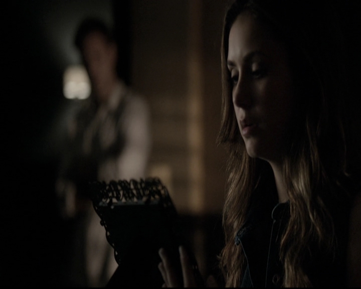 VampireDiariesWorld-dot-nl_6x01IllRemember2081.jpg