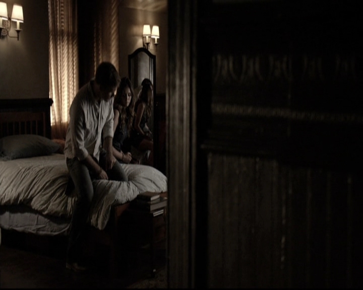 VampireDiariesWorld-dot-nl_6x01IllRemember2118.jpg