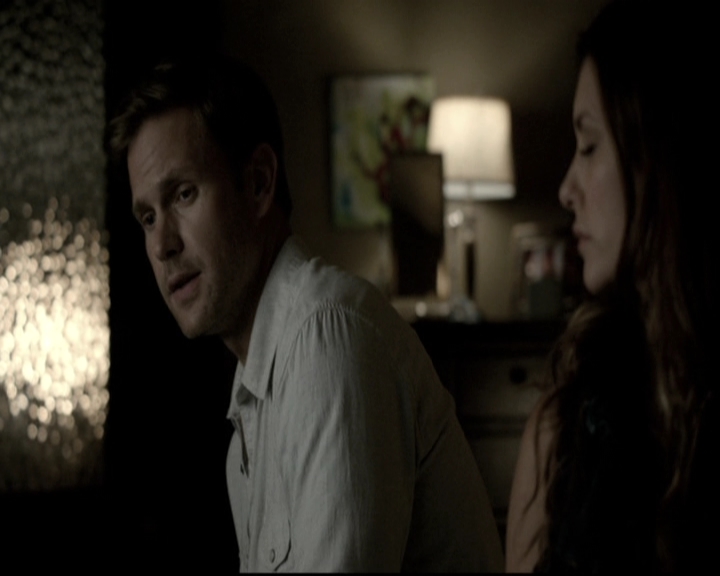 VampireDiariesWorld-dot-nl_6x01IllRemember2120.jpg