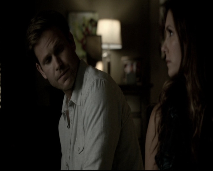 VampireDiariesWorld-dot-nl_6x01IllRemember2125.jpg