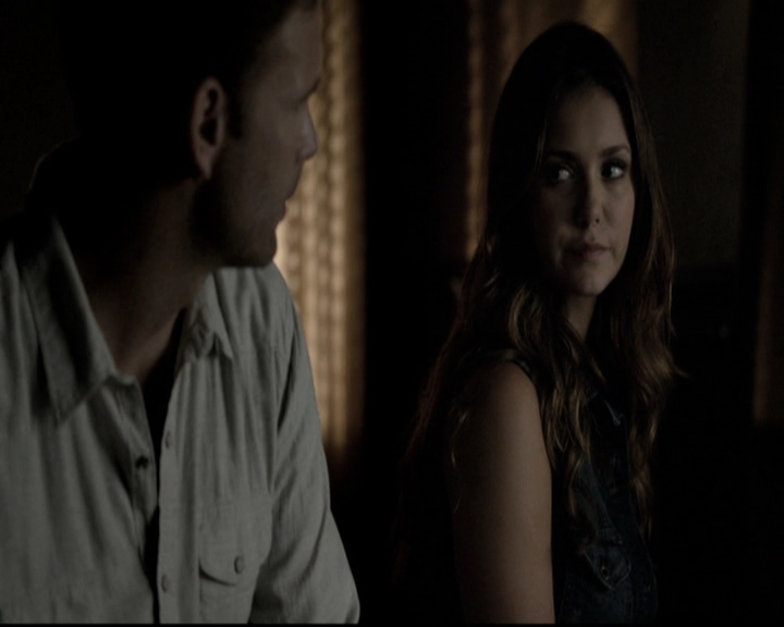 VampireDiariesWorld-dot-nl_6x01IllRemember2131.jpg