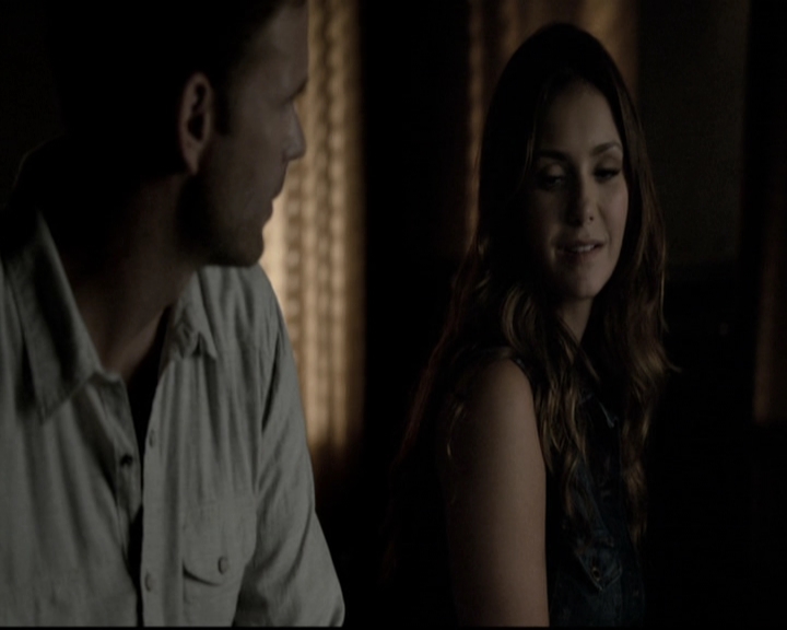 VampireDiariesWorld-dot-nl_6x01IllRemember2136.jpg