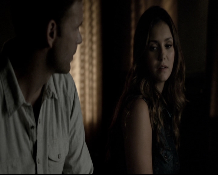 VampireDiariesWorld-dot-nl_6x01IllRemember2137.jpg