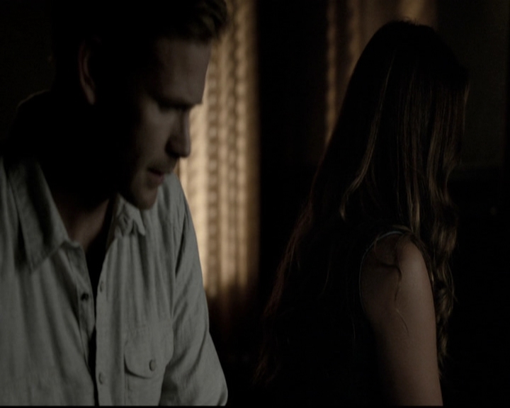 VampireDiariesWorld-dot-nl_6x01IllRemember2155.jpg