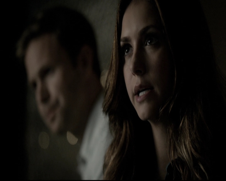 VampireDiariesWorld-dot-nl_6x01IllRemember2161.jpg