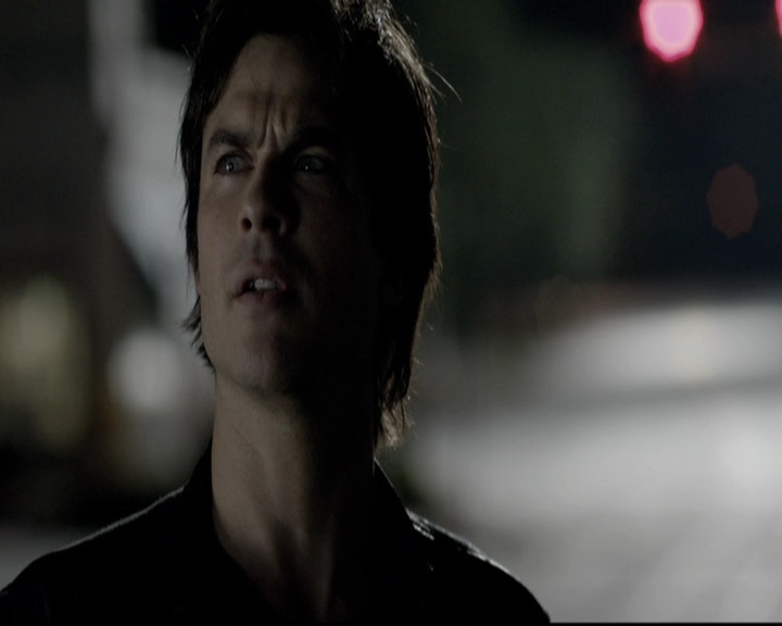 VampireDiariesWorld-dot-nl_6x02YellowLedbetter0097.jpg