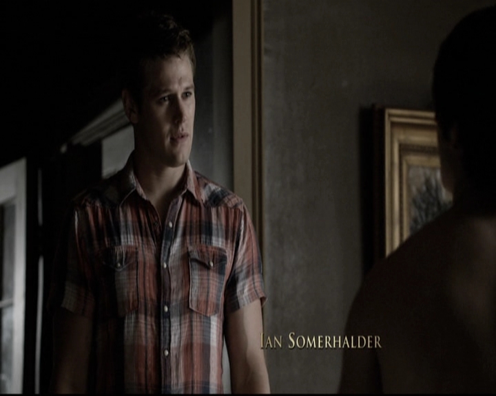 VampireDiariesWorld-dot-nl_6x02YellowLedbetter0136.jpg