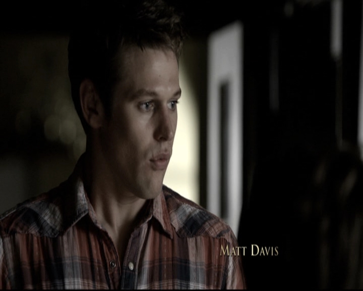 VampireDiariesWorld-dot-nl_6x02YellowLedbetter0159.jpg