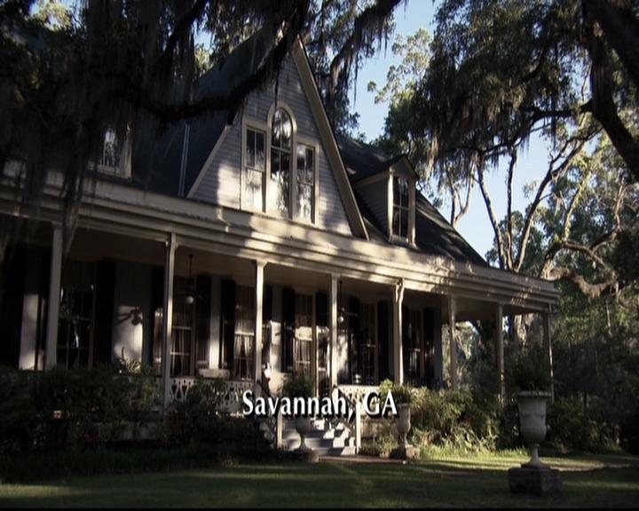 VampireDiariesWorld-dot-nl_6x02YellowLedbetter0168.jpg