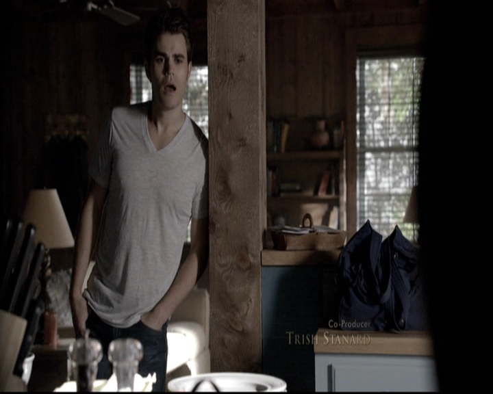 VampireDiariesWorld-dot-nl_6x02YellowLedbetter0179.jpg