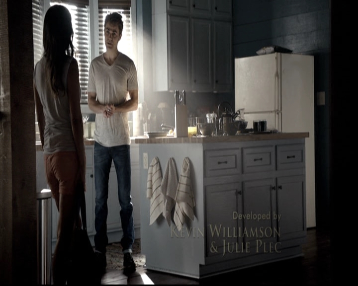 VampireDiariesWorld-dot-nl_6x02YellowLedbetter0224.jpg