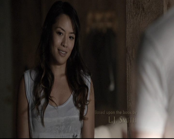 VampireDiariesWorld-dot-nl_6x02YellowLedbetter0227.jpg